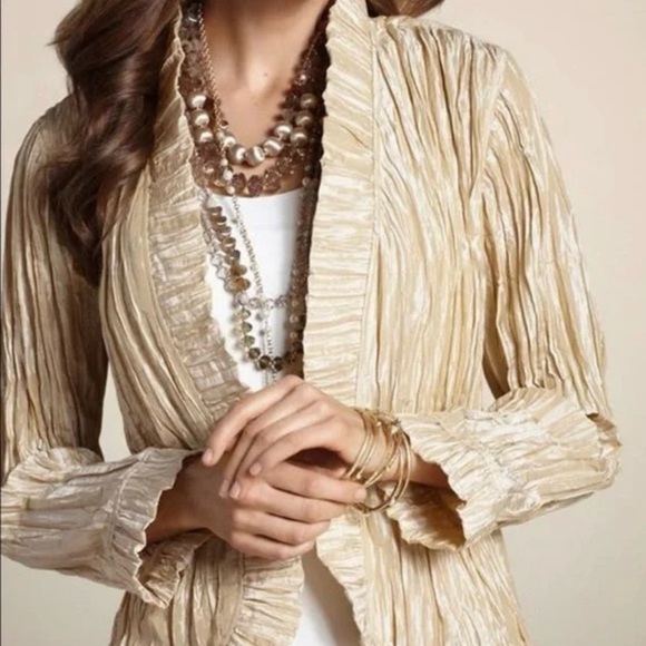 Chico’s Gold Crinkle Ruffle Jacket –‎ Size 1 (US 8) - Picture 1 of 5